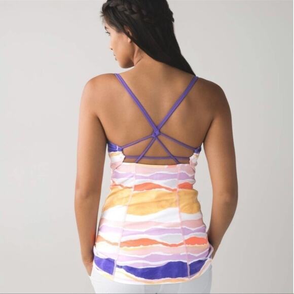 Lululemon Dancing Warrior Tank top in bleacher strip women's size 2 - Picture 1 of 12